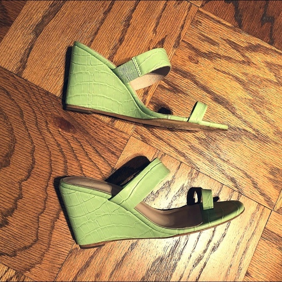 Green LPA Dona Wedge Heel Retail $178 size 6.5 - Picture 6 of 8
